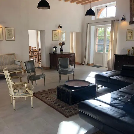 Ferienhaus Chateau De Tosny