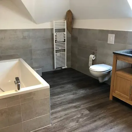 Chateau De Ferienhaus *